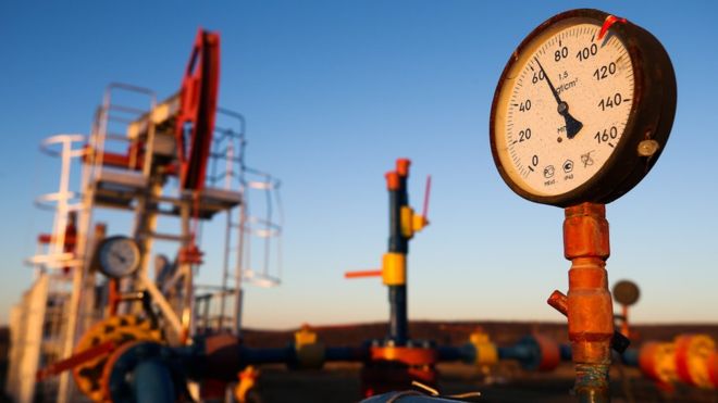 Россия вводит запрет на поставку в Украину нефти и нефтепродуктов