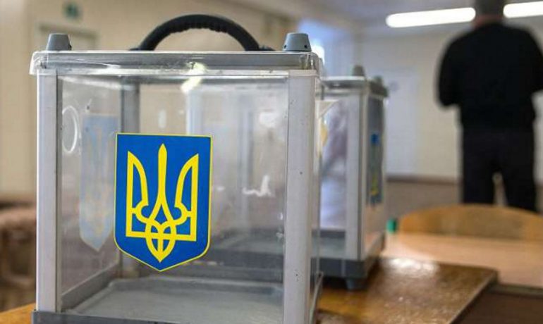 В Одесской области более 20 тысяч избирателей сменили место голосования