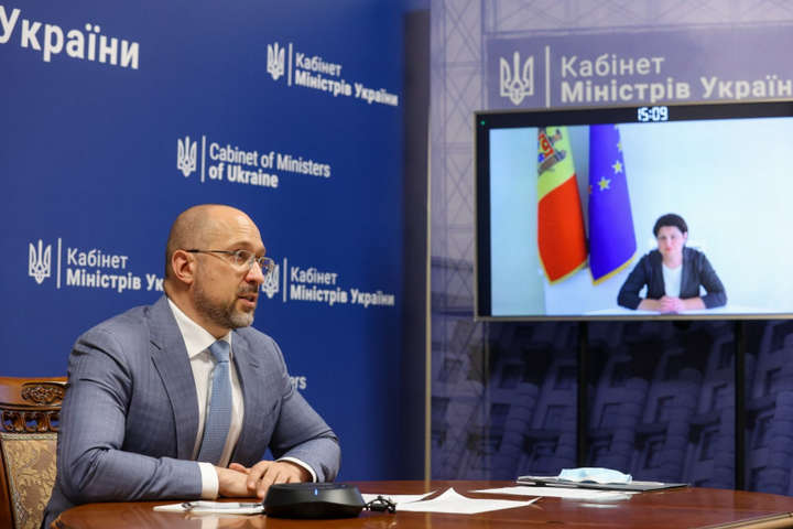 Премьер-министр Украины едет в Молдову с рабочим визитом